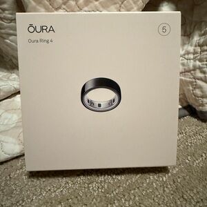 Oura Ring, Gen 4, Size 5 in Elegant Black
